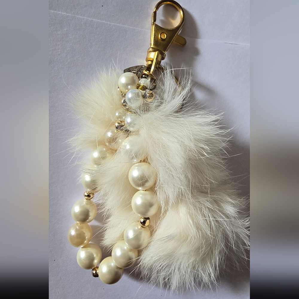 Fur Pom Pom Faux Pearl Purse/Key chain Charm Handcrafted~NEW One Of A Kind - Picture 2 of 7